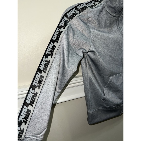 NEW‎ Toddler Boy's Nike 2 Piece Gray Black Jacket Size XS 4 - Picture 3 of 4